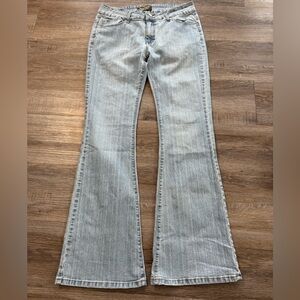 Neeso flare leg jeans